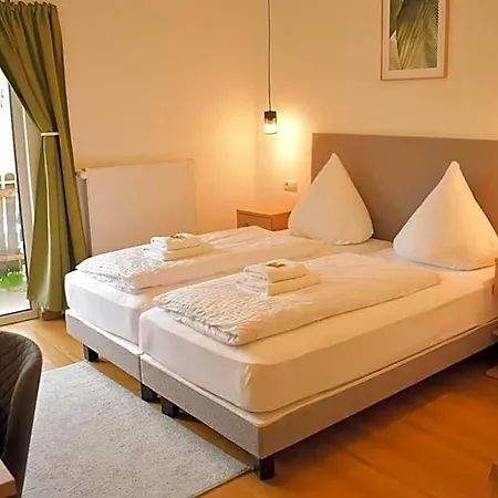 Hike By Emmerich Hotel