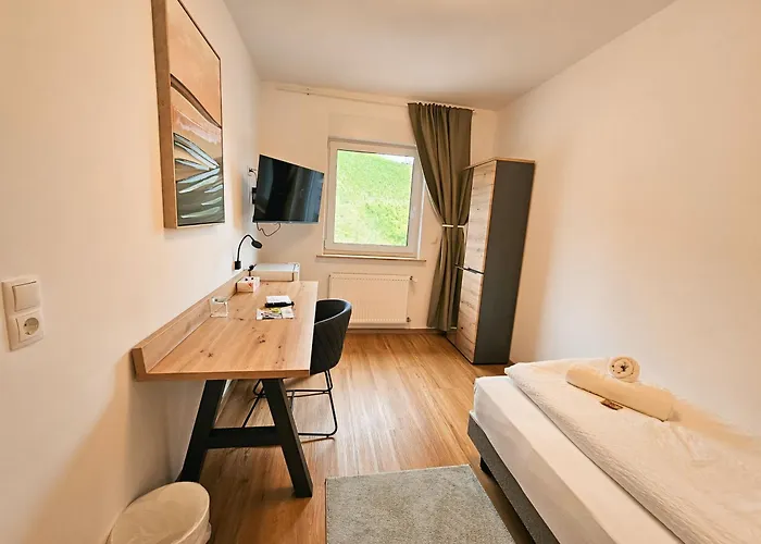 فندق Hike By Emmerich وينينغين