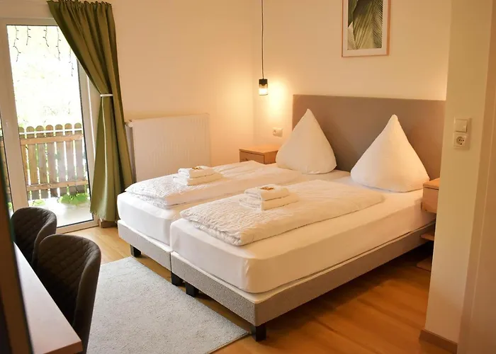 Hike By Emmerich وينينغين